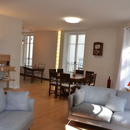 Face Au Palais Des Papes Apartment Авиньон Екстериор снимка