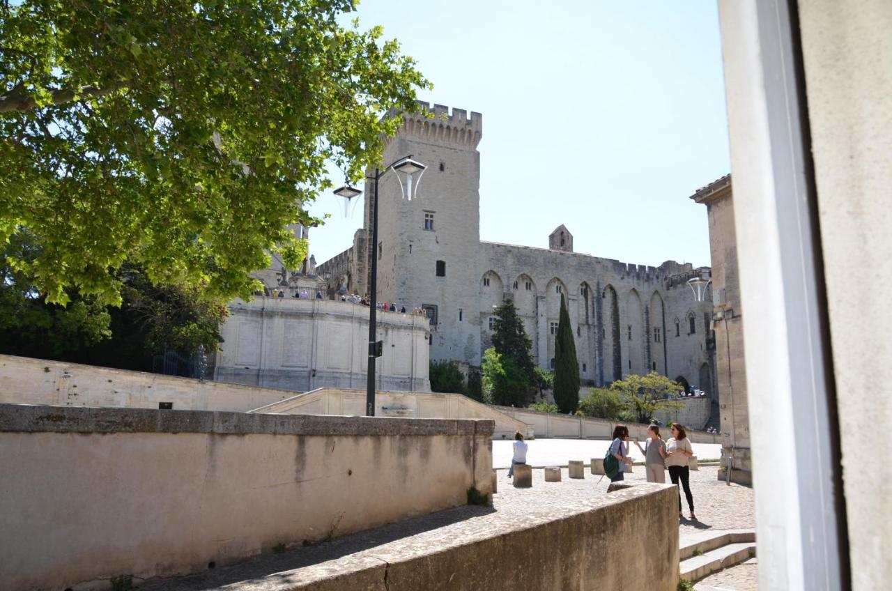 Face Au Palais Des Papes Apartment Авиньон Екстериор снимка